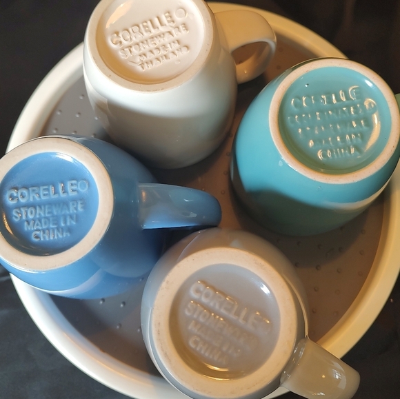CORELLE COORDINATES STONEWARE MUGS. SET of FOUR. Like new! - Picture 4 of 4